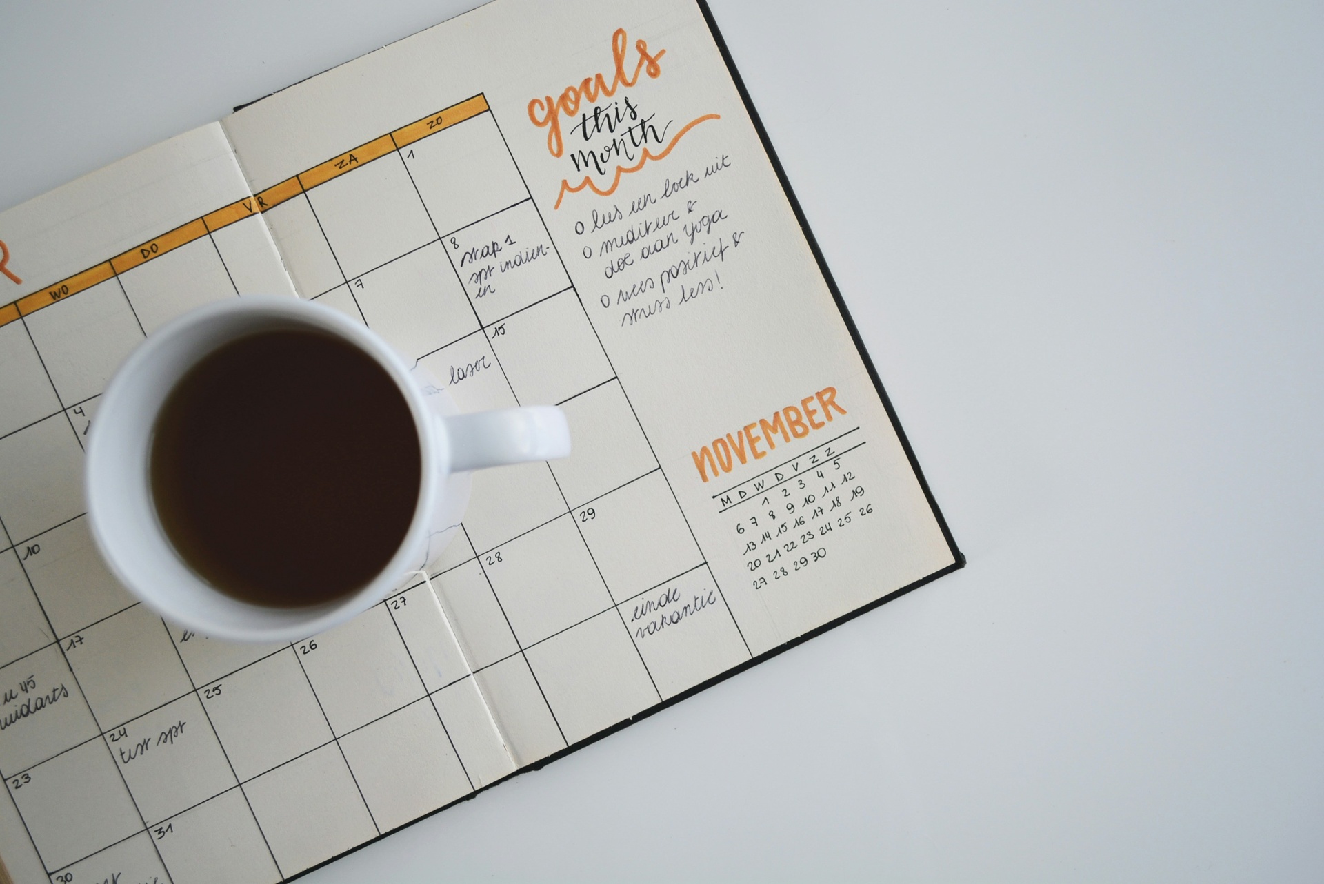 Calendario y planificación de fechas para trámite migratorio
