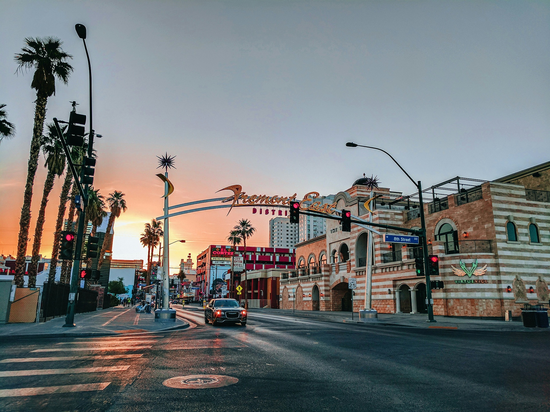 Ambiente de Fremont Street en el Downtown de Las Vegas