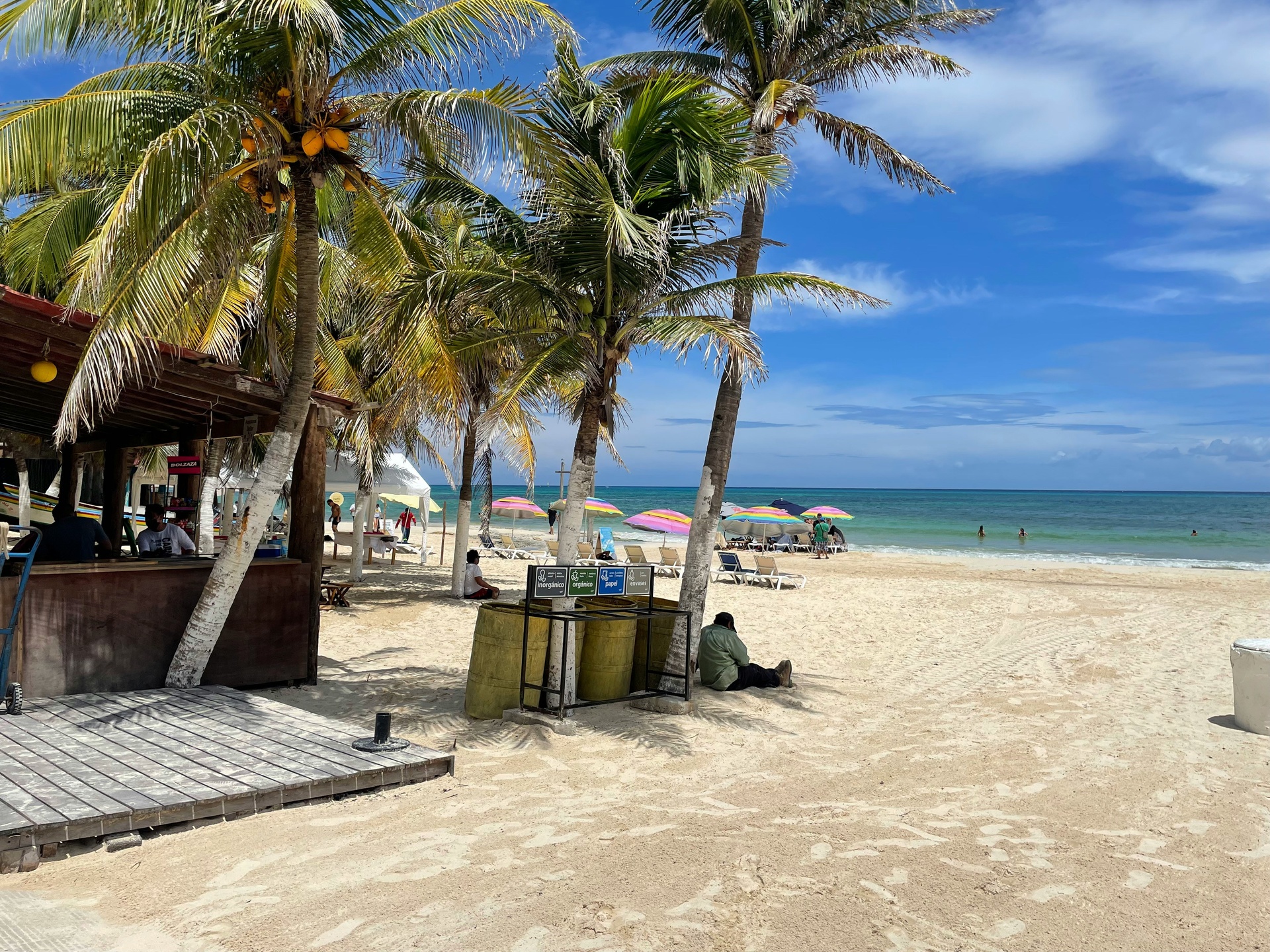 Playa del Carmen con cielo nublado antes de la lluvia