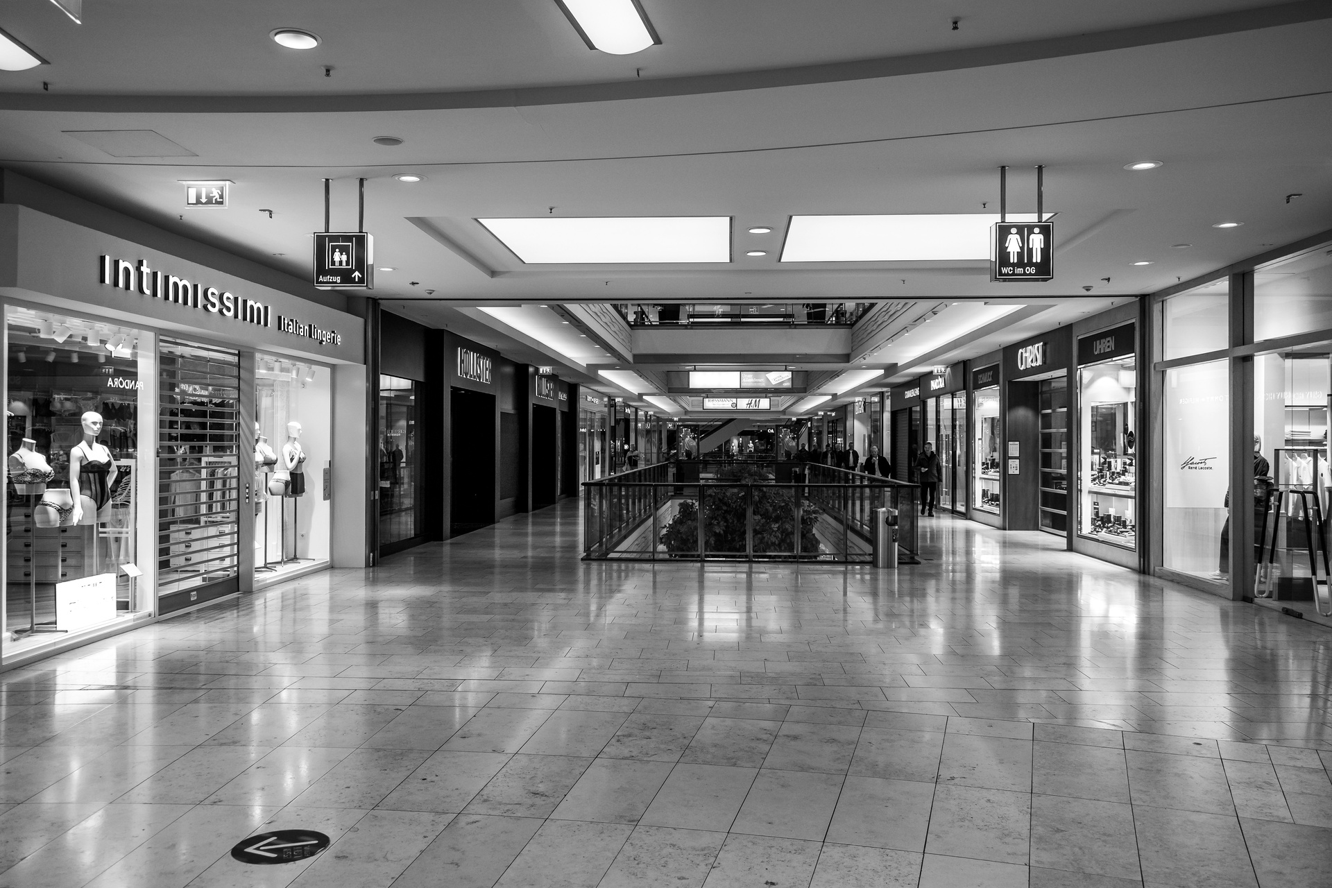 Bolsas de compras en un outlet estadounidense
